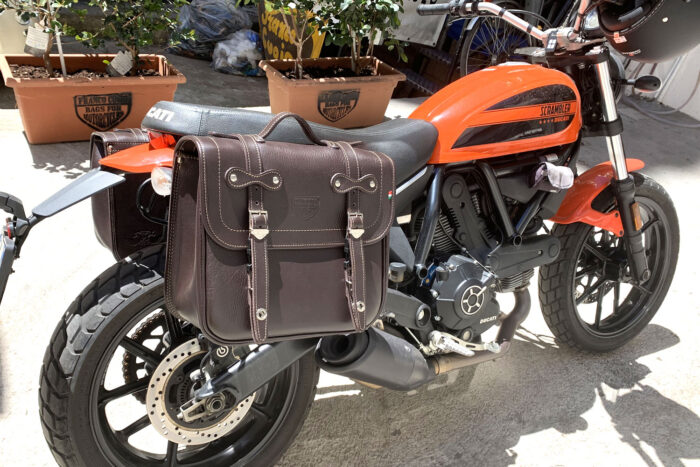 Borsa laterale per Ducati Scrambler Icone - Little Bag testa Destra di moro con  Supporto B&B e Sgancio rapido ClickFix