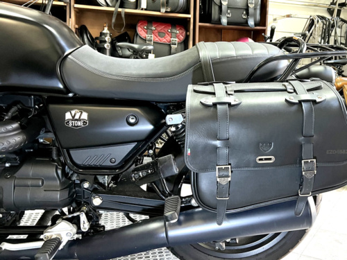 Borsa laterale per Guzzi V7 Stone - Corner Bag Estendibile Sinistra nera Con Telaio B&B e sgancio rapido ClickFix - immagine 5