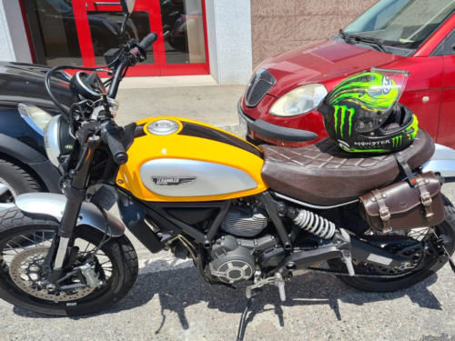 Triangolo Sinistro - Ducati Scrambler Icone - Testa di Moro - Cuciture beige - immagine 3